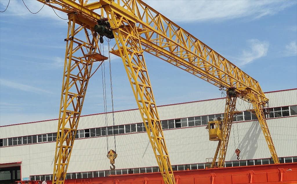 龍門(mén)起重機(jī)