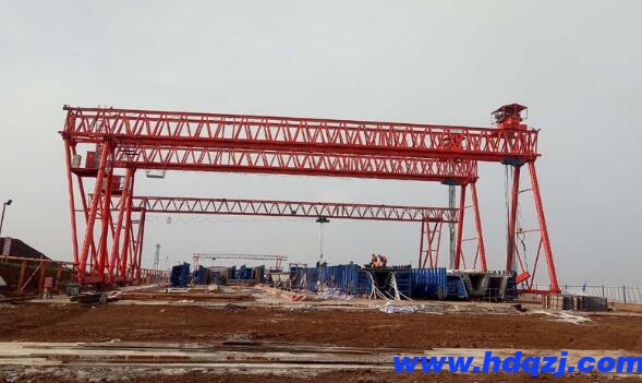 專項施工方案如何考慮到現(xiàn)場環(huán)境和工程特點的影響?