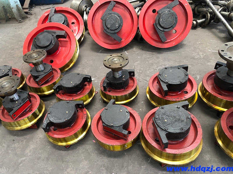 起重電磁盤(pán)不易退磁怎么辦?