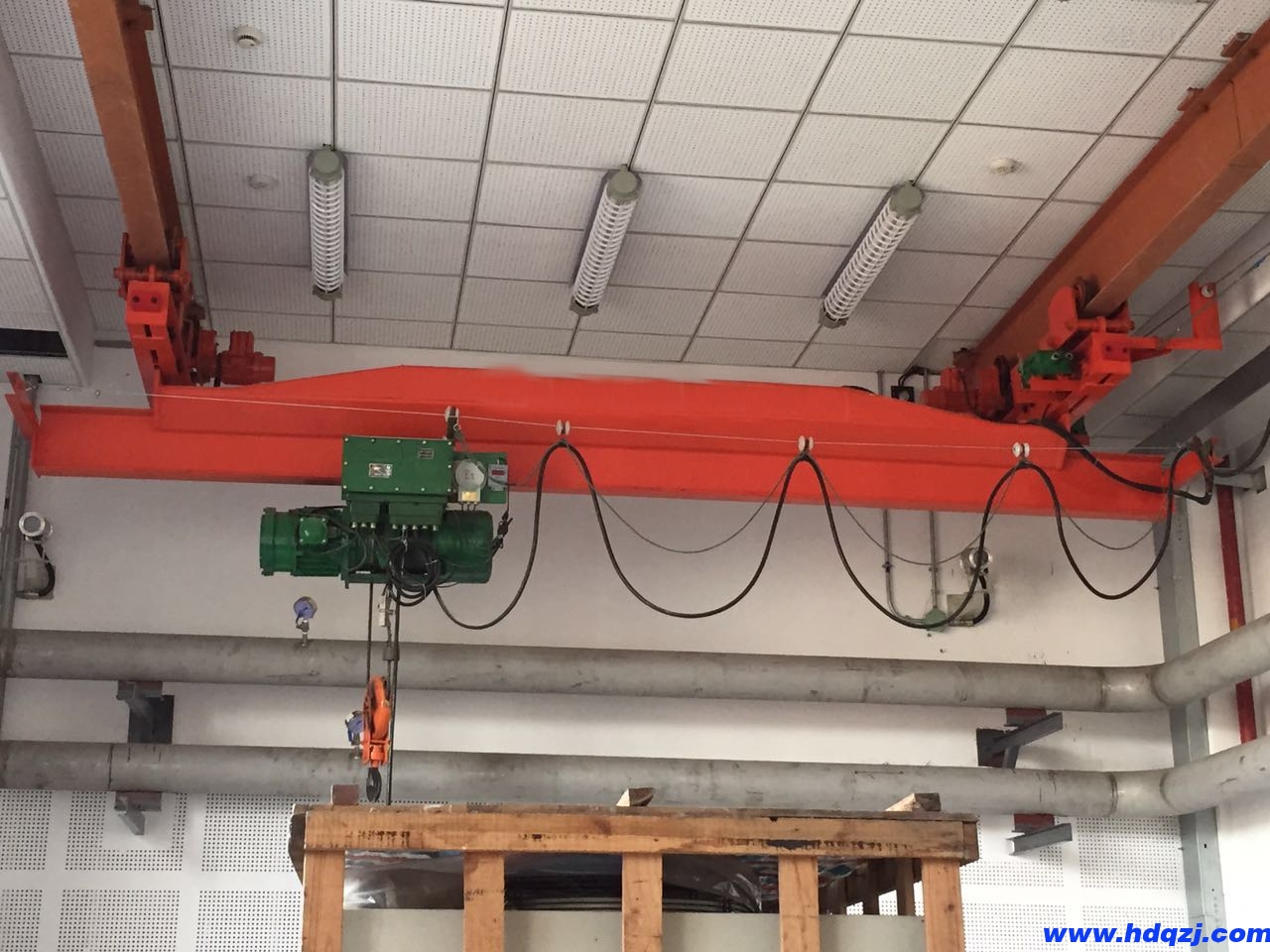 1-16噸LB型防爆單梁起重機(jī) 1-16噸LB型防爆單梁起重機(jī)