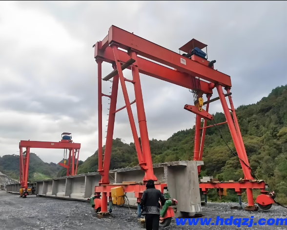 龍門吊減速機為什么會漏油? 龍門吊減速機為什么會漏油?